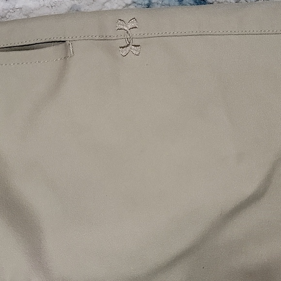 Boys Under Armour Matchplay Shorts, Khaki, Size 5, Pre-owned - Picture 7 of 8